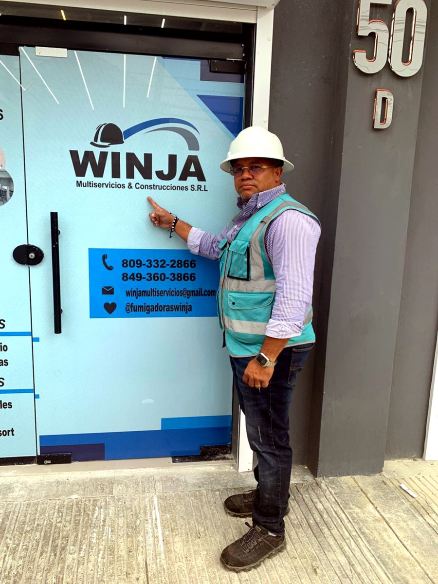 Ing. Winsthon Meolis Grullón Gutiérrez — Fundador y Director Técnico de WINJA